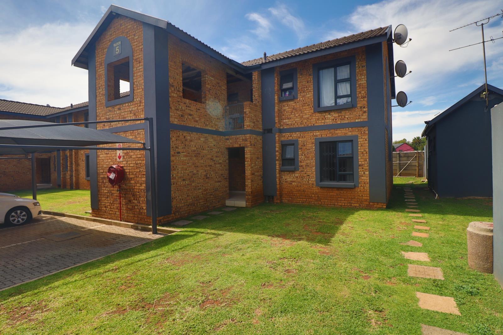 2 Bedroom Townhouse in Albemarle