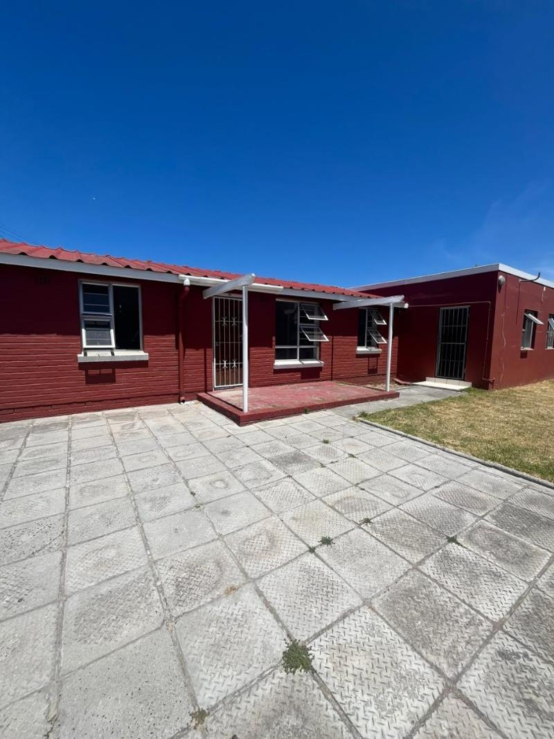3 Bedroom House in Heideveld