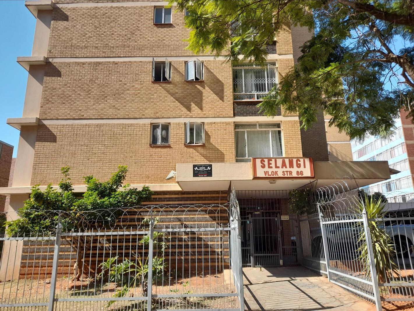 2 Bedroom Flat in Sunnyside