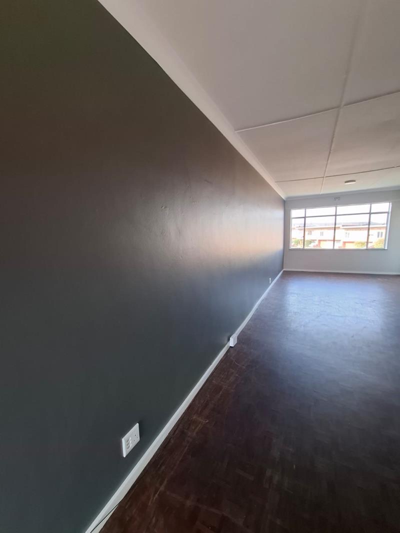 2.5 Bedroom Apartment in Parkrand