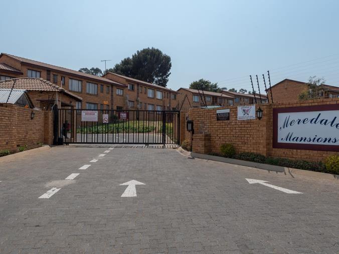 2 Bedroom Townhouse in Meredale