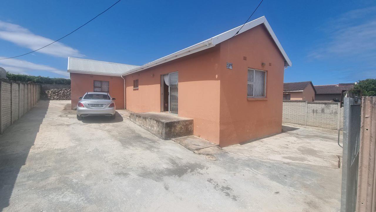 2 Bedroom House in Amalinda