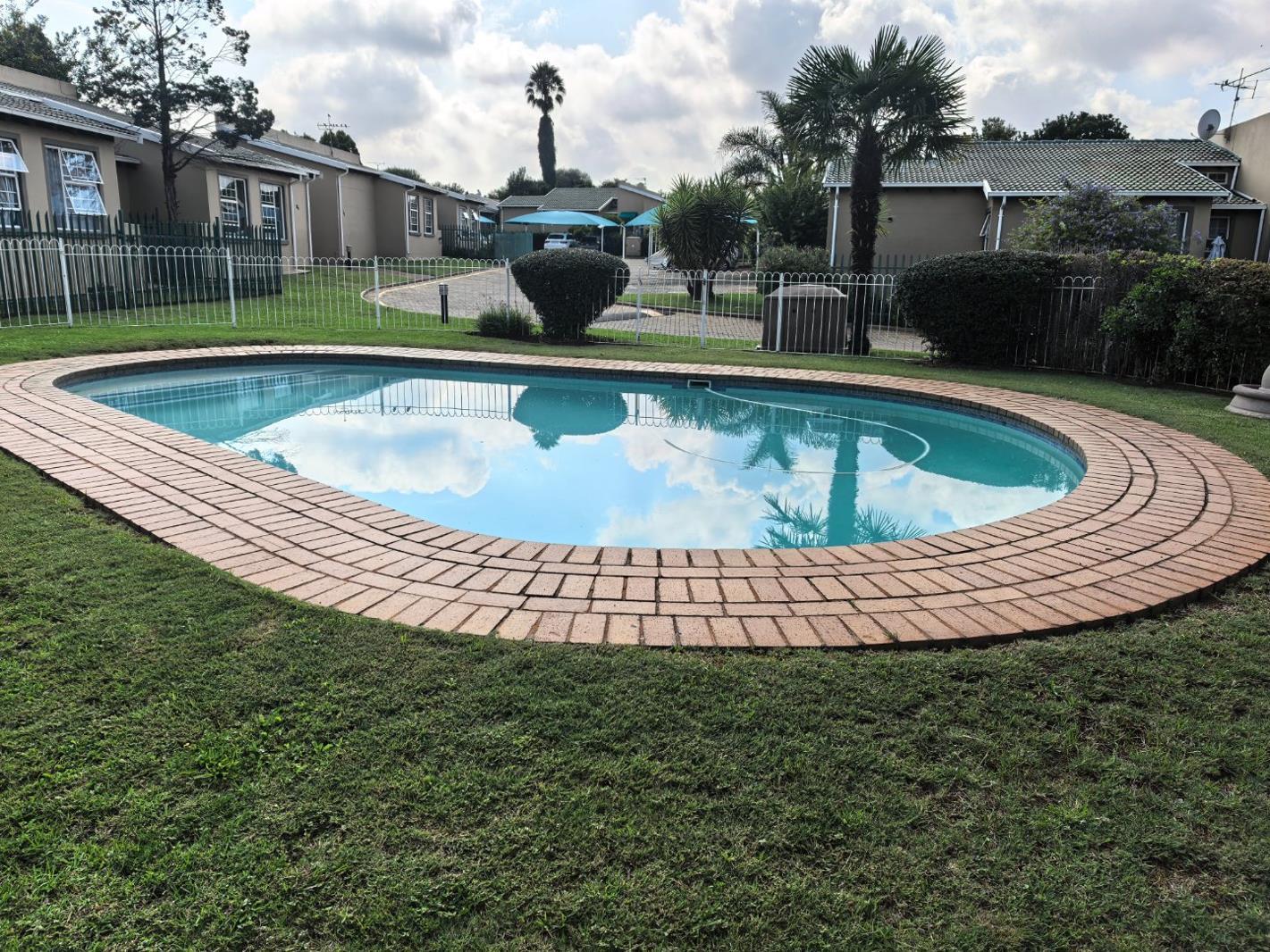 2 Bedroom Townhouse in Meyersdal