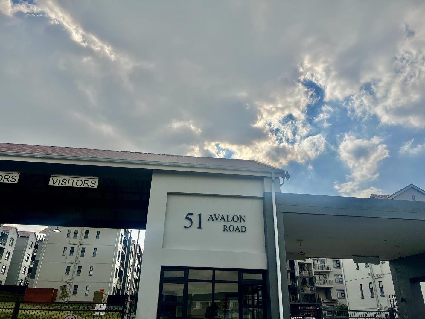 1 Bedroom Apartment in Modderfontein