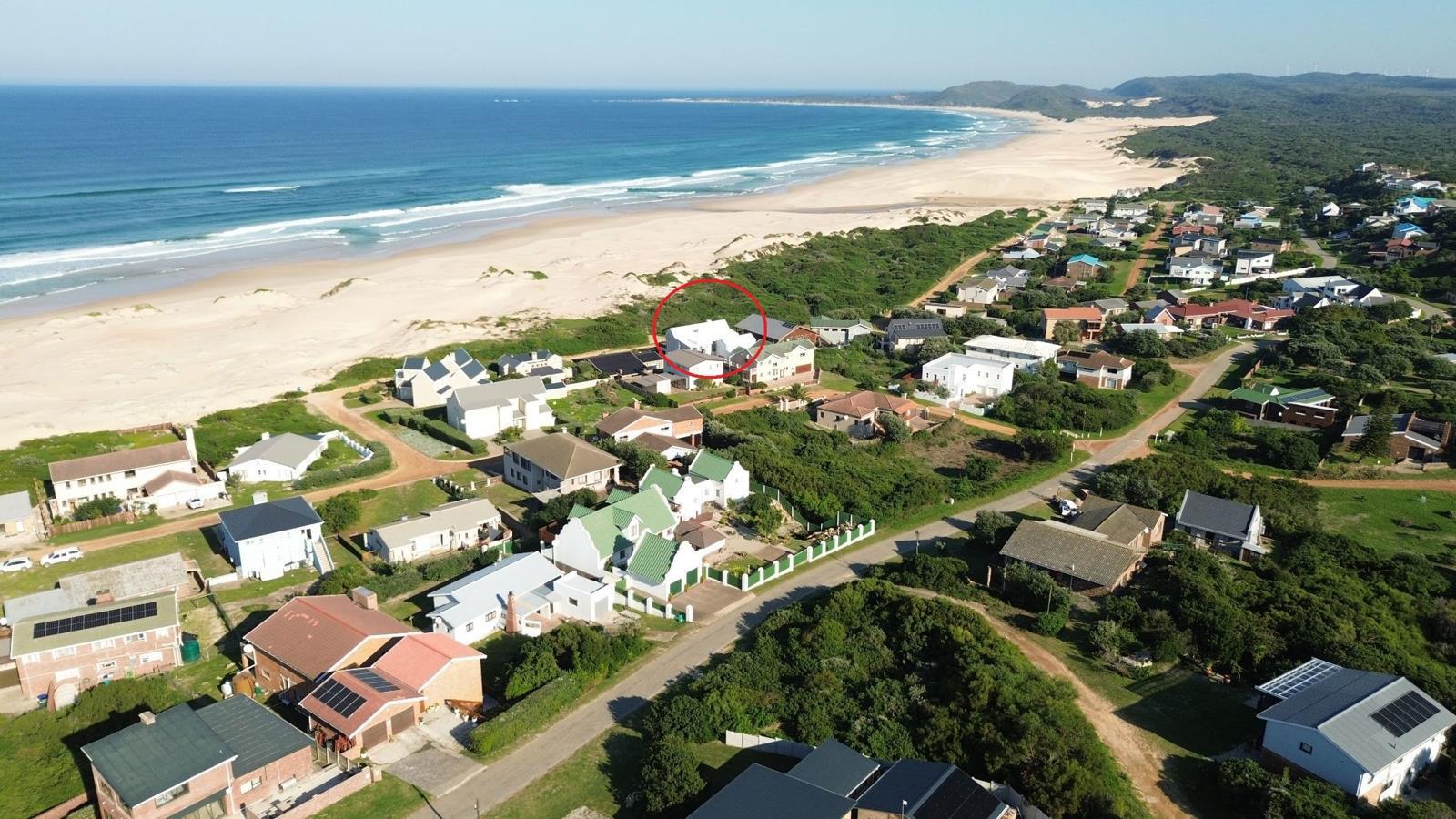 5 Bedroom House in Oyster Bay