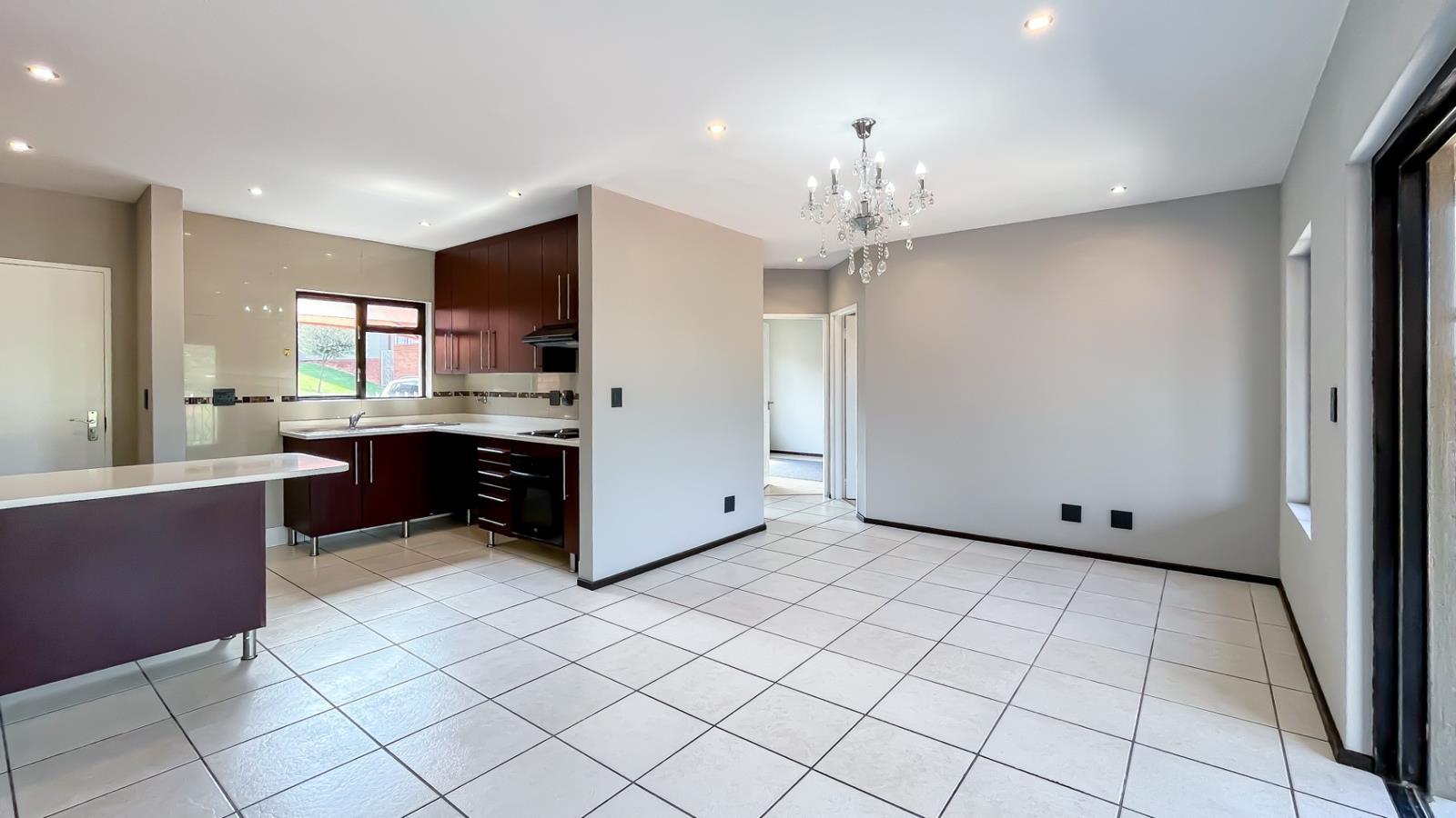 2 Bedroom Apartment in Glenvista