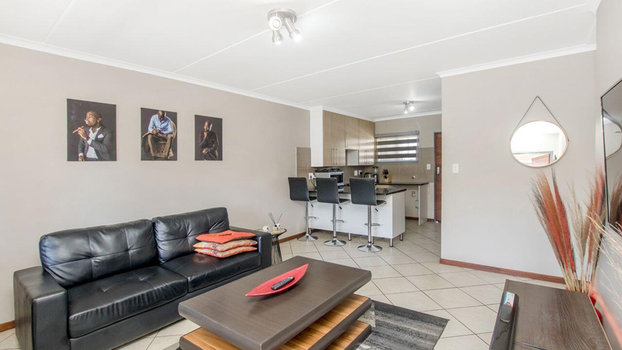 2 Bedroom Apartment in Summerset