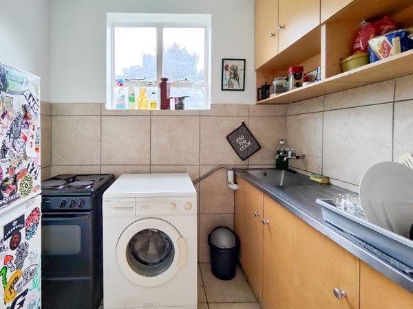Bachelor apartment in Morningside
