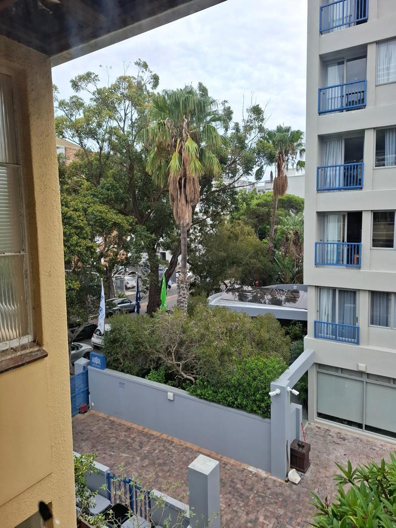 1 Bedroom Apartment in Sea Point