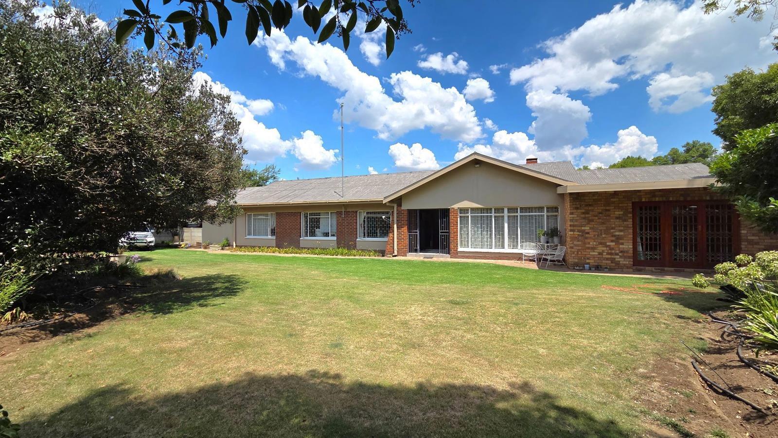 4 Bedroom House in Panorama