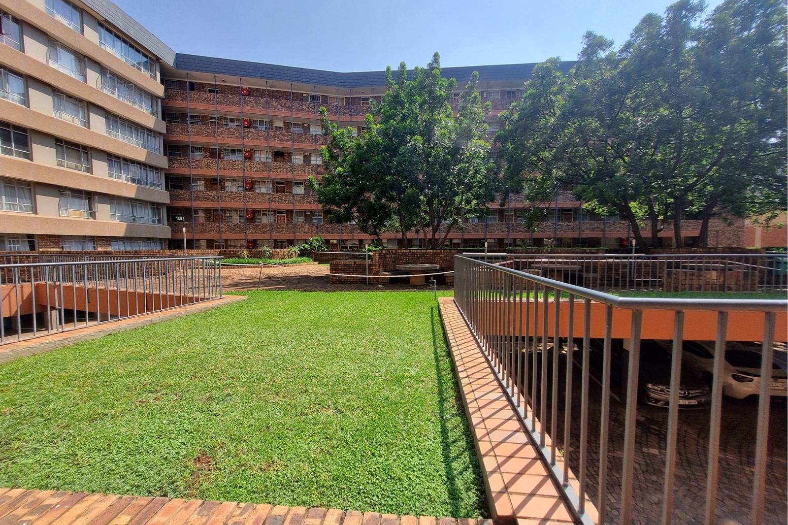 1 Bedroom Apartment in Hatfield