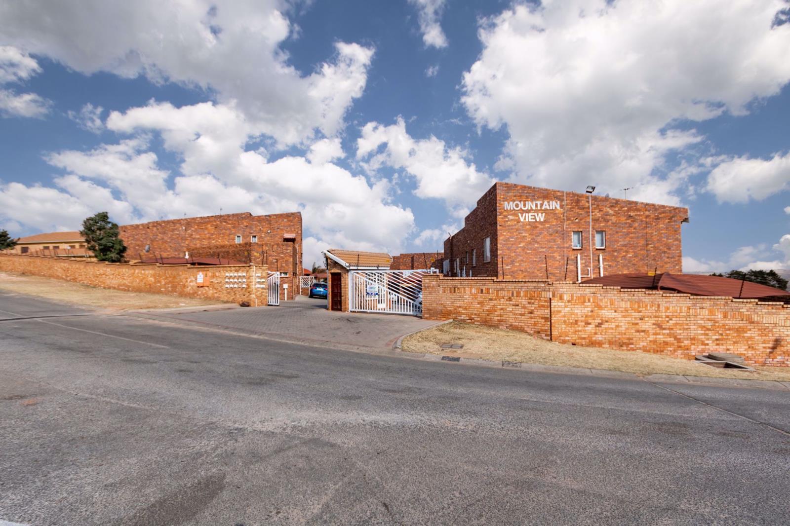 3 Bedroom Townhouse in Winchester Hills