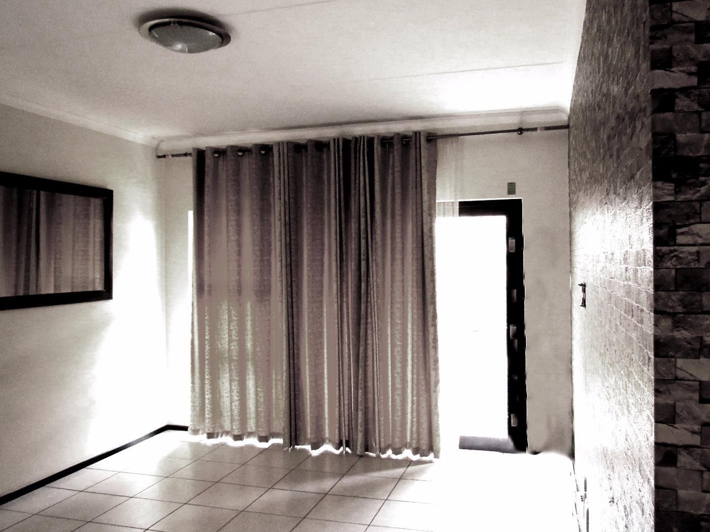 3 Bedroom Apartment in Oakdene