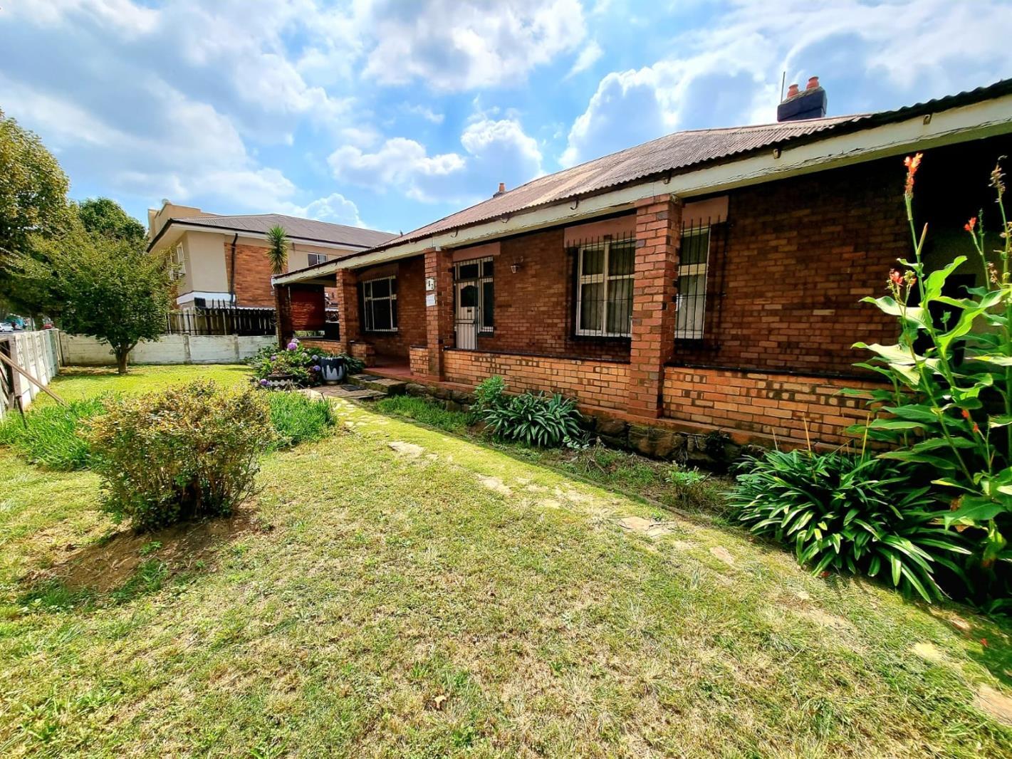 3 Bedroom House in Kenilworth