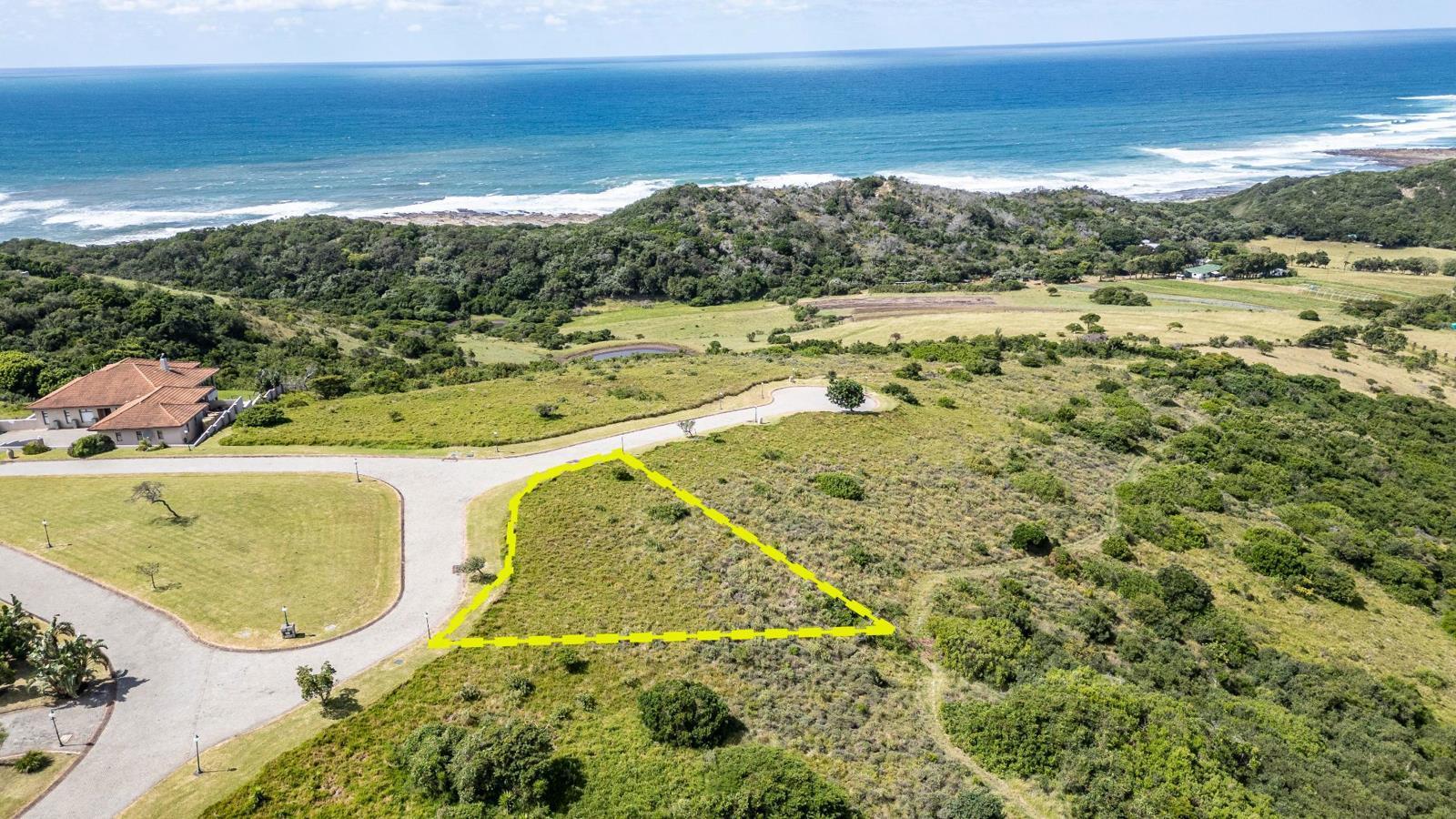 1 002 m² Land available in Khamanga Bay