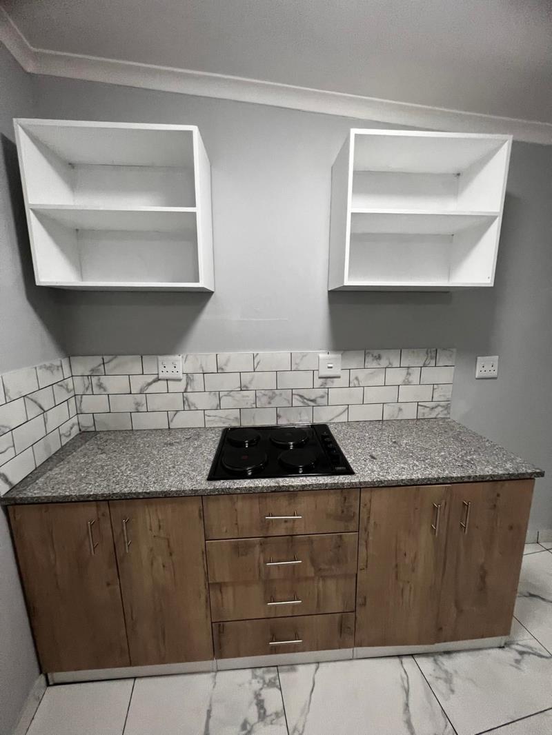 1 Bedroom Apartment in Wynberg