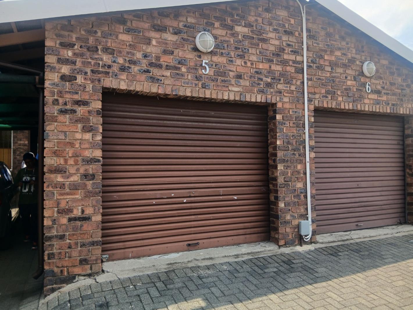 3 Bedroom Townhouse in Brackenhurst