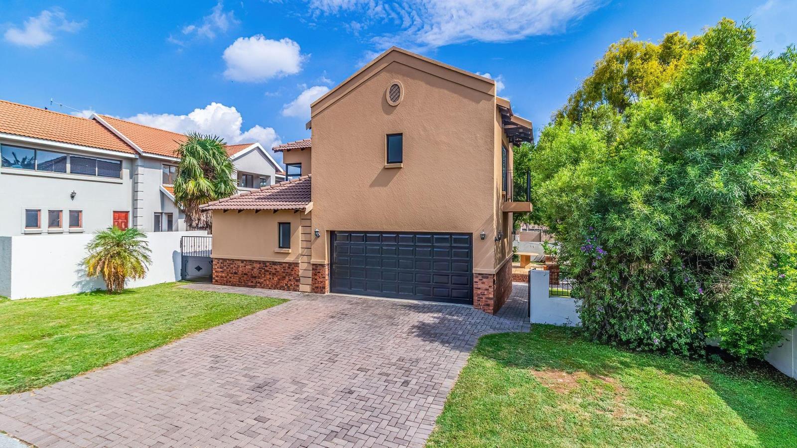 4 Bedroom House in Greenstone Hill