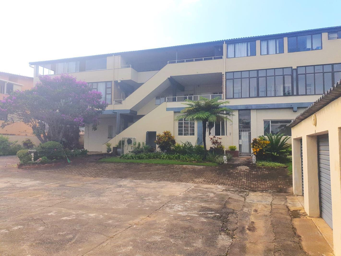 3 Bedroom Apartment in Manaba
