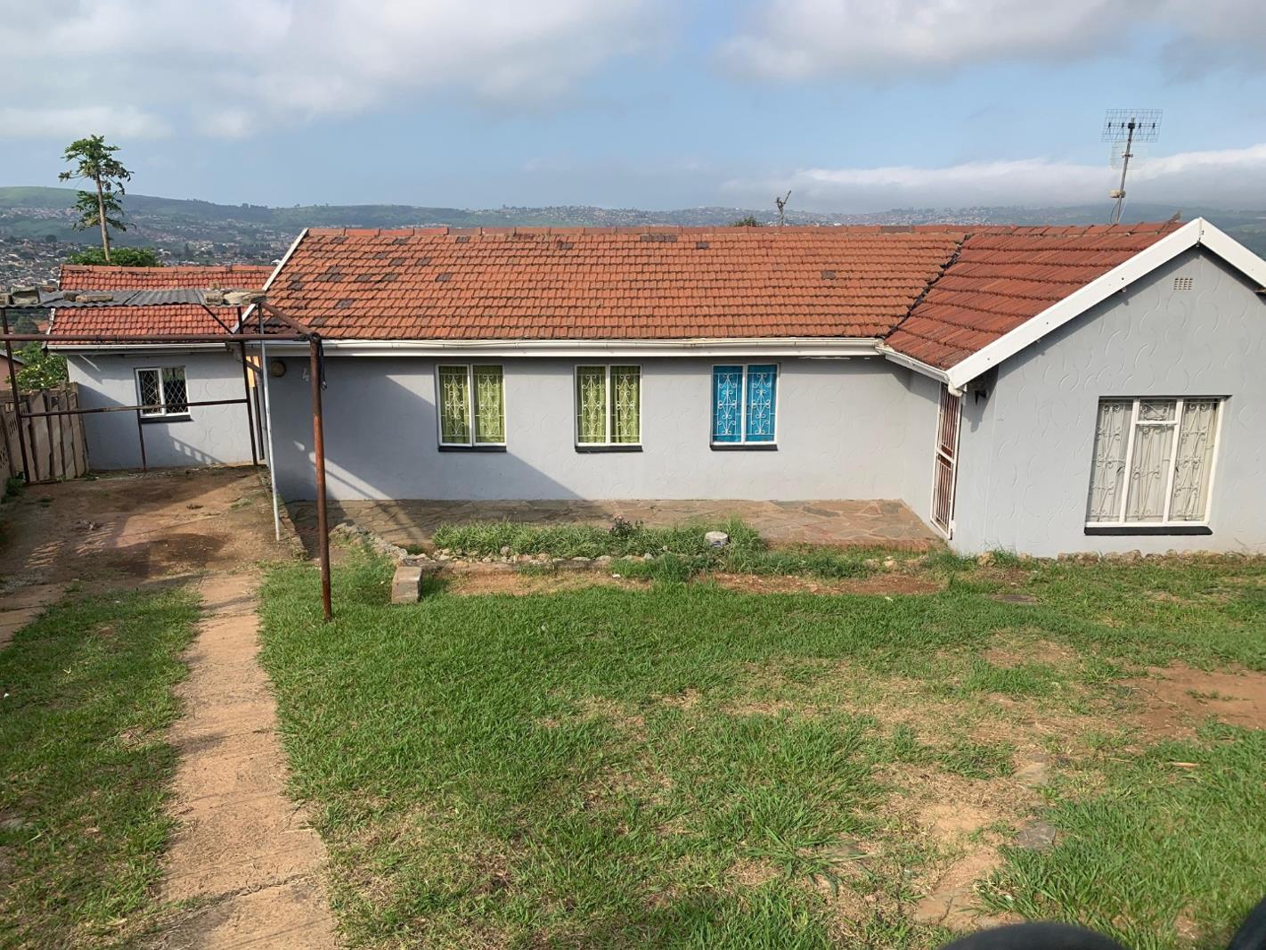 3 Bedroom House in Woodlands