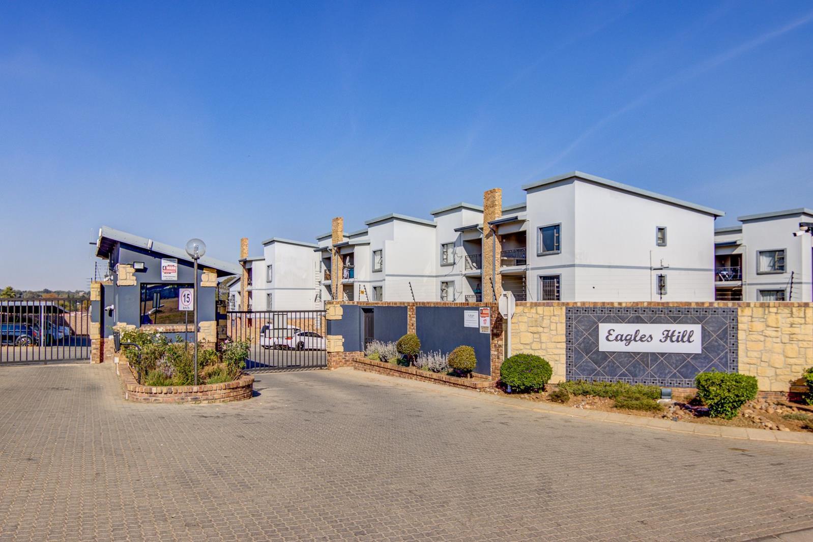 2 Bedroom Apartment in Crystal Park