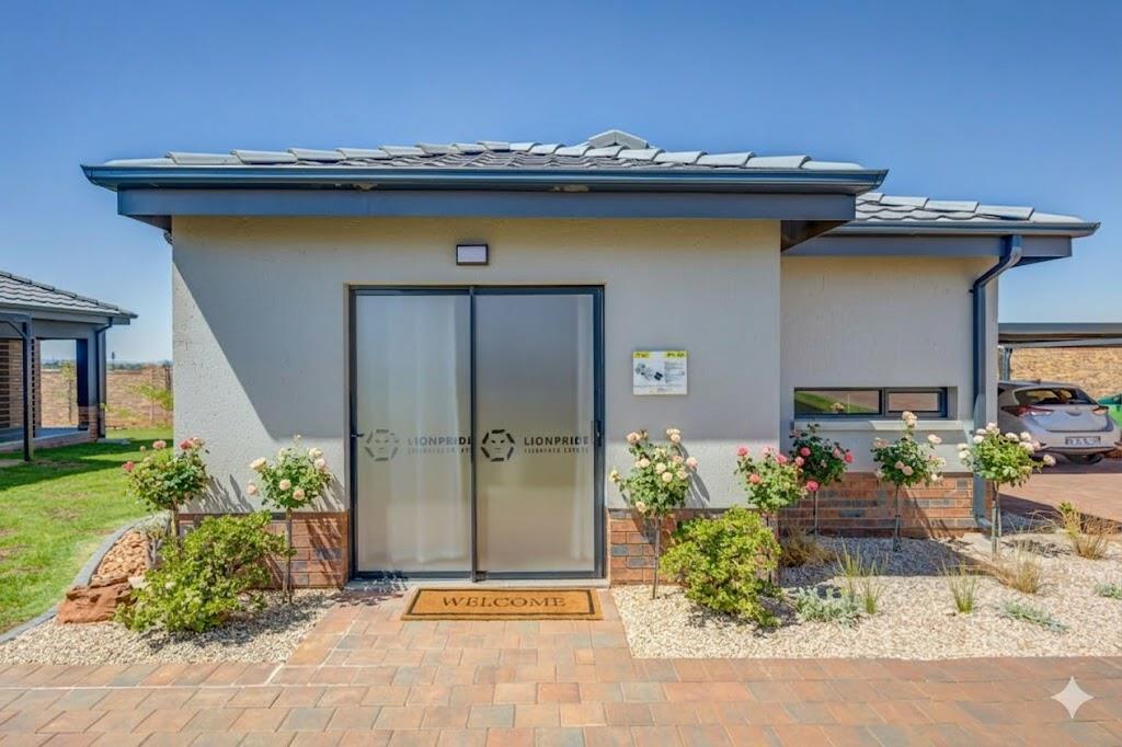 3 Bedroom House in Lion Pride