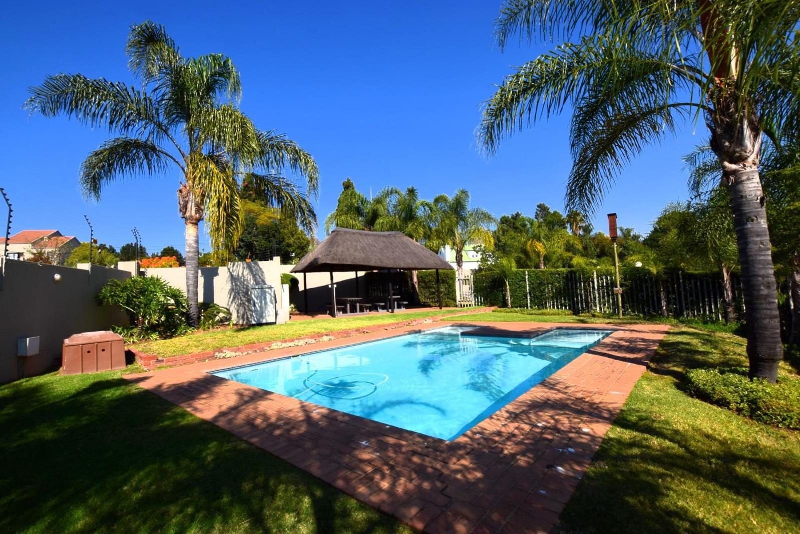 2 Bedroom Apartment in Paulshof