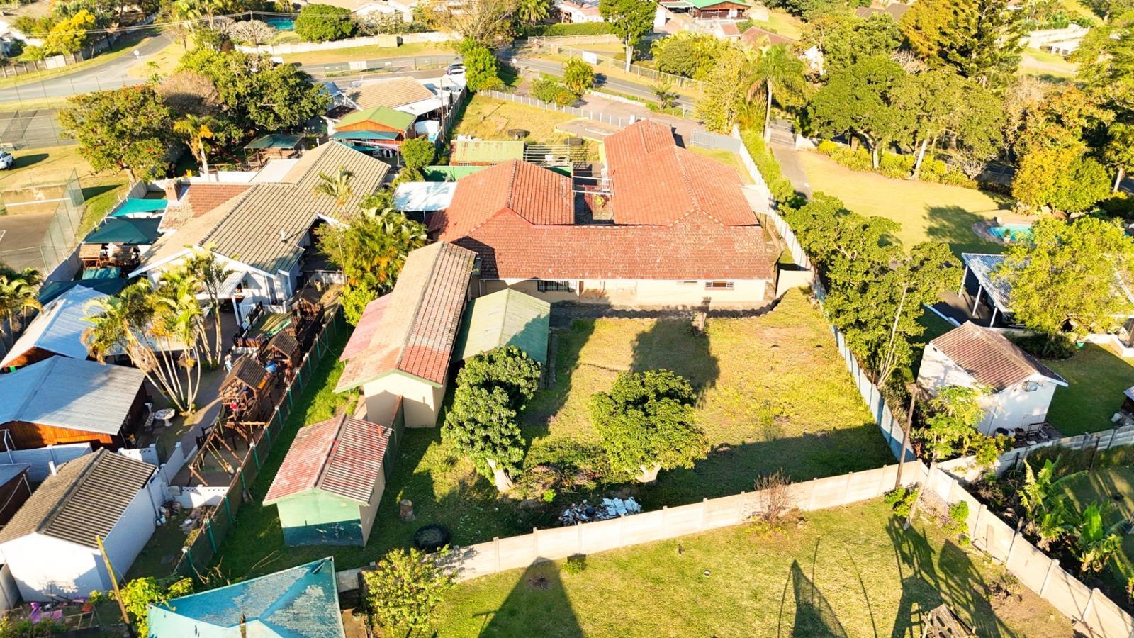 10 Bedroom House in Pinelands