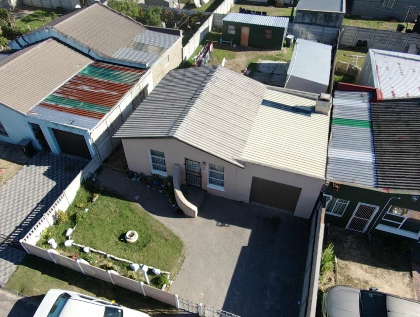 2 Bedroom House in Eersterivier South