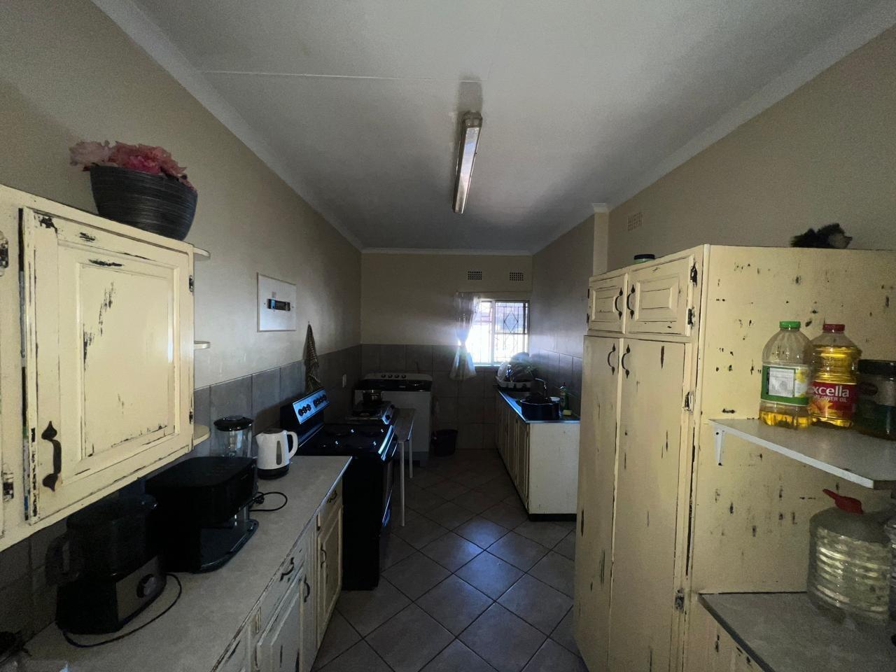 3 Bedroom Apartment in Brackenhurst