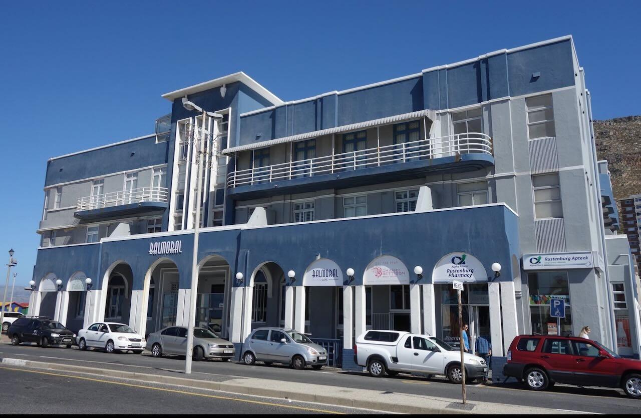 1 Bedroom Apartment in Muizenberg