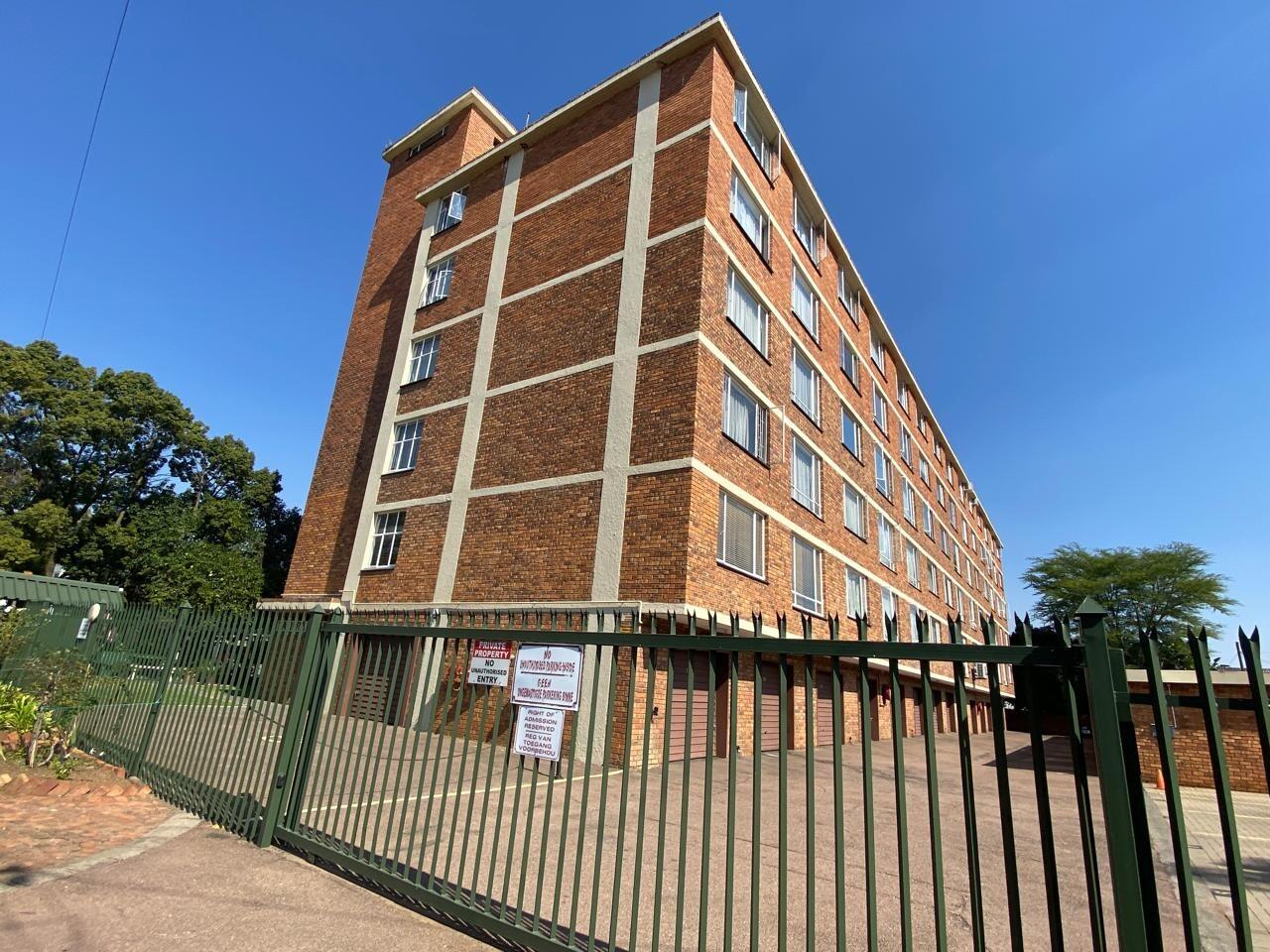 2.5 Bedroom Apartment in Rietfontein