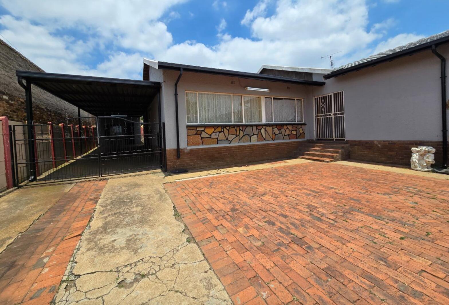 4 Bedroom House in Roseacre