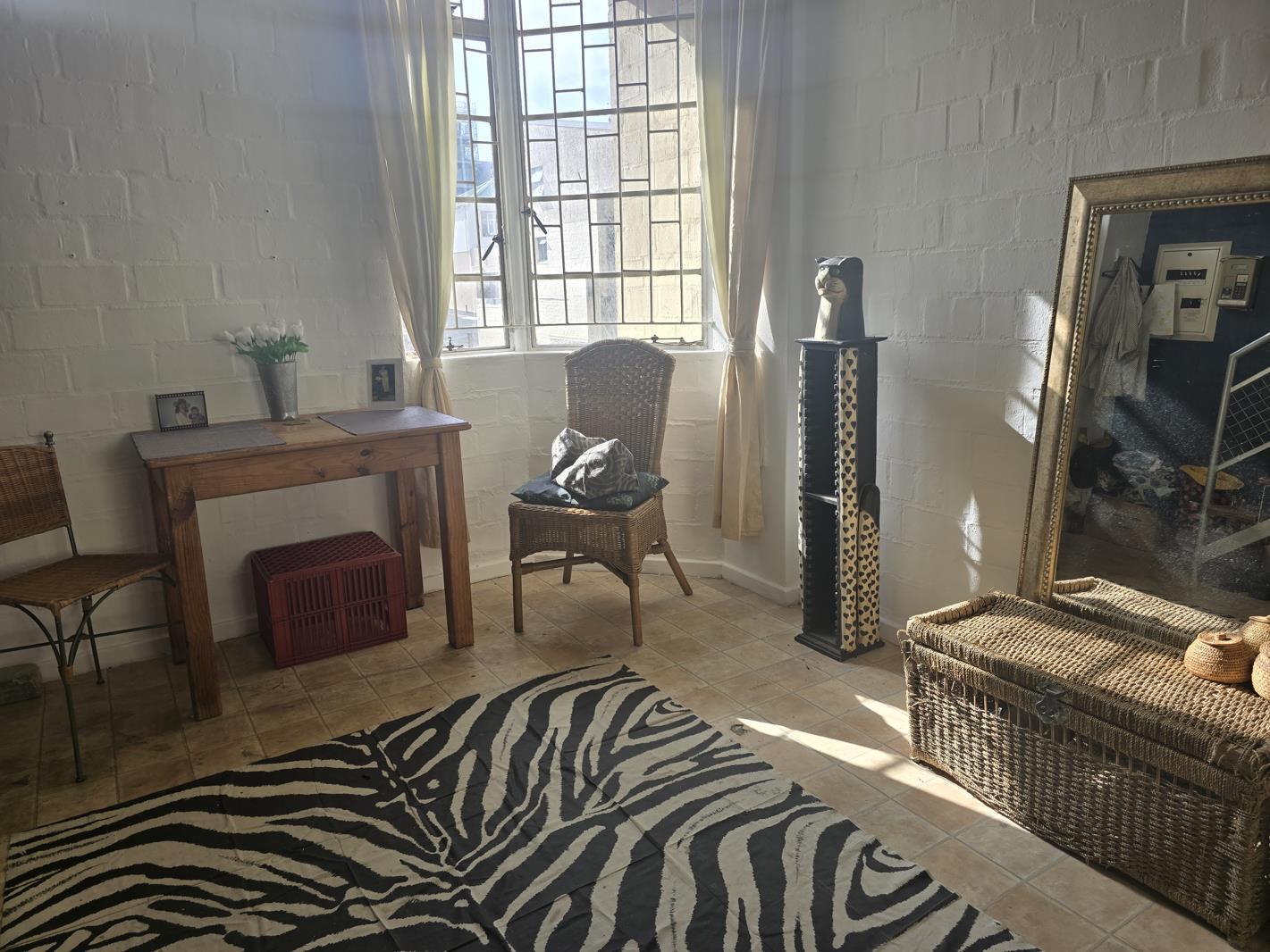 2 Bedroom Apartment in Zonnebloem