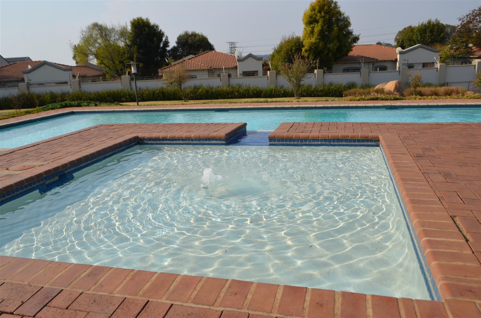 2 Bedroom Flat in Paulshof