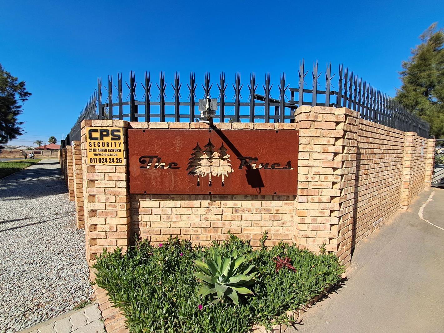 3 Bedroom Townhouse in Albertsdal