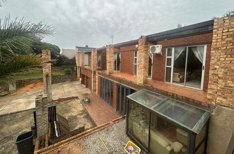 3 Bedroom House in Glenvista