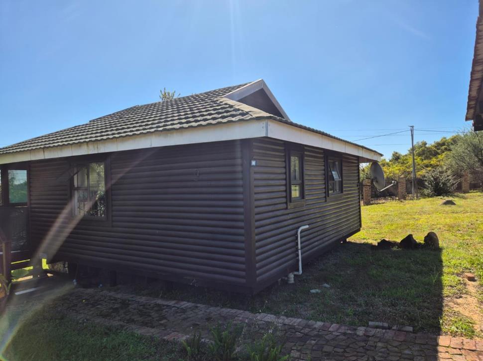 1 Bedroom Garden Cottage in Carlswald Estate