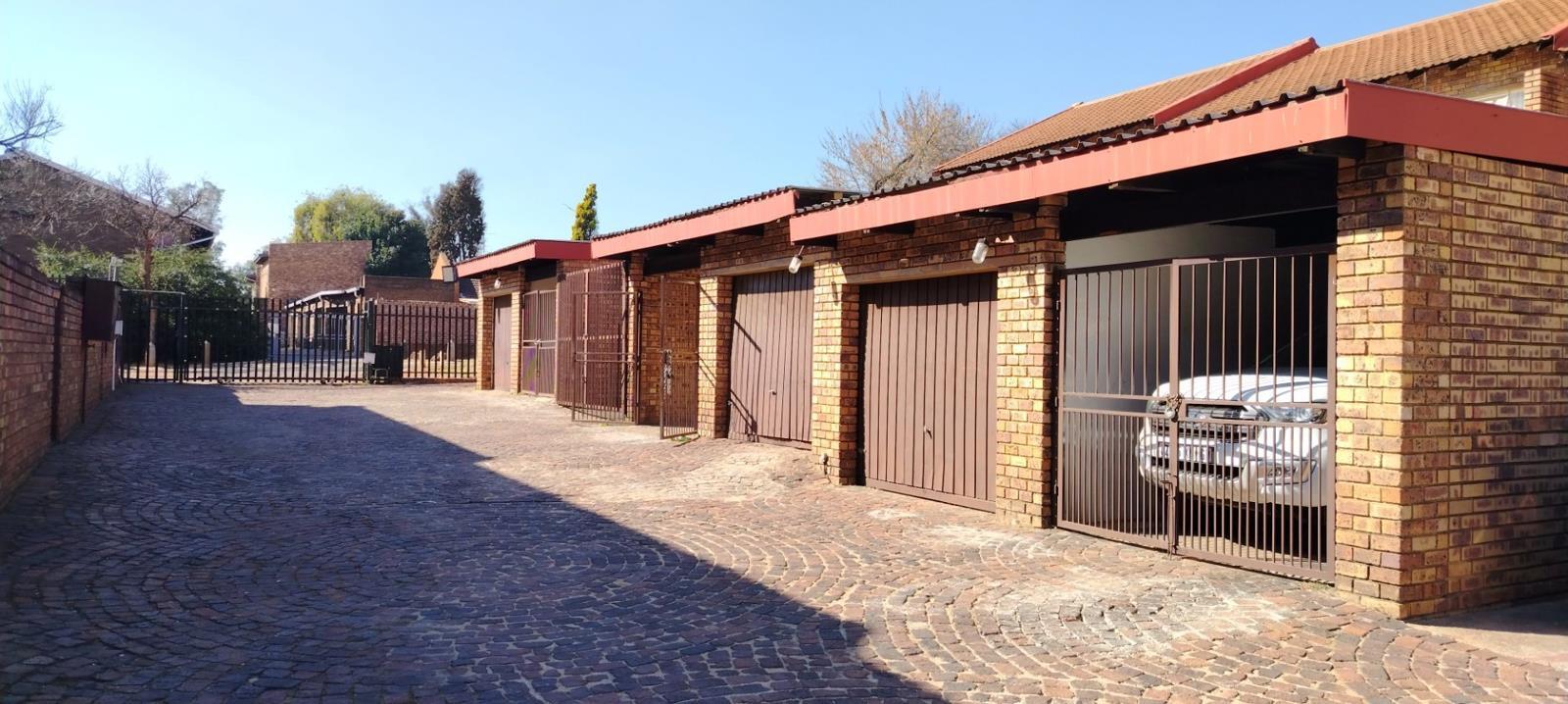 3 Bedroom Townhouse in Windsor West