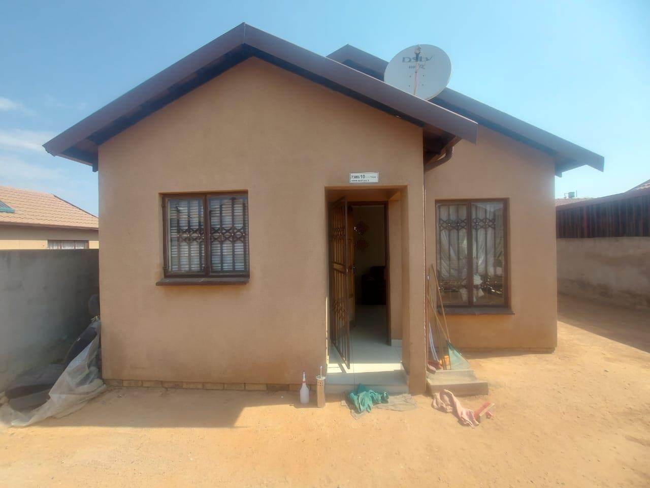 2 Bedroom House in Soshanguve