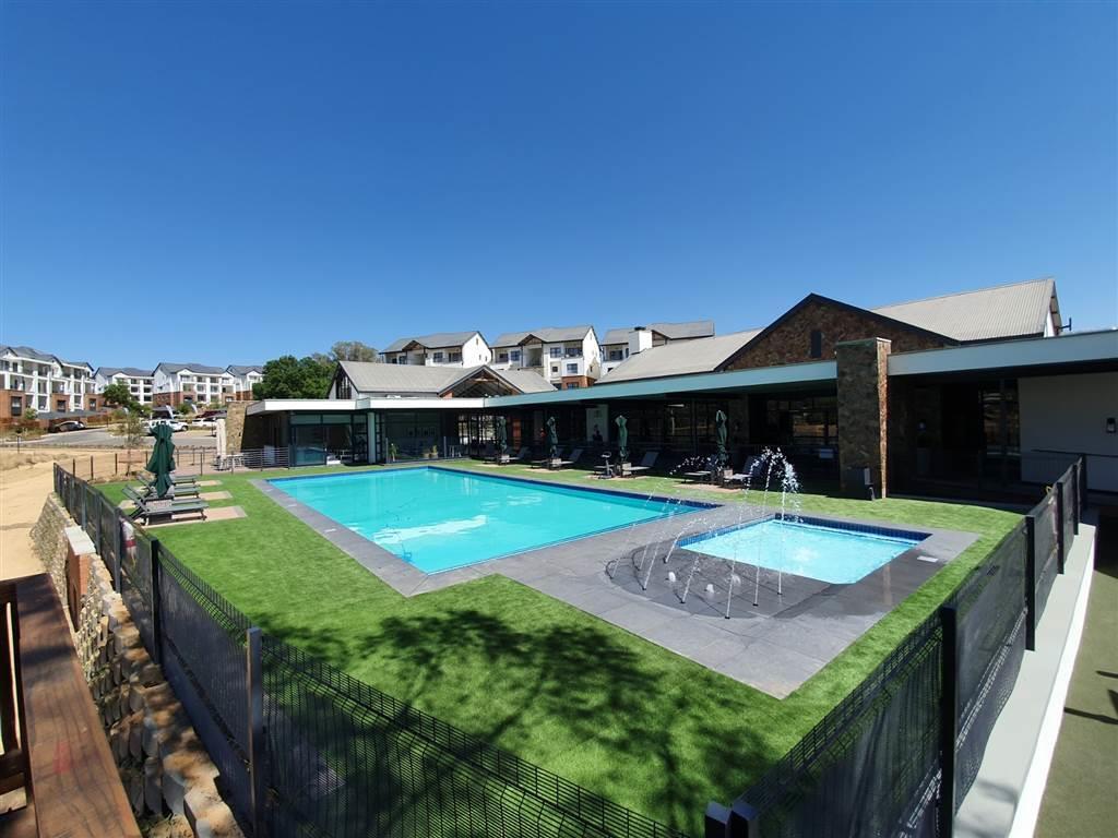 1 Bedroom Apartment in Linbro Park