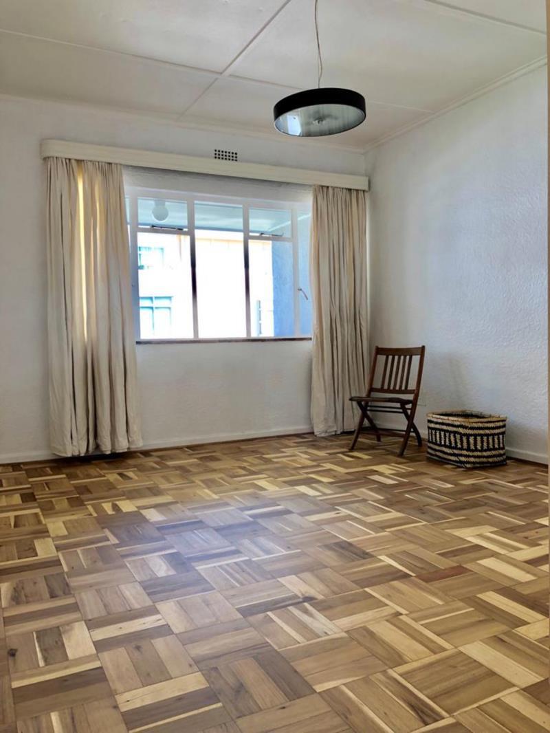 2 Bedroom Apartment in Sea Point