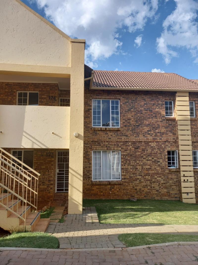 3 Bedroom Apartment in Boardwalk Villas