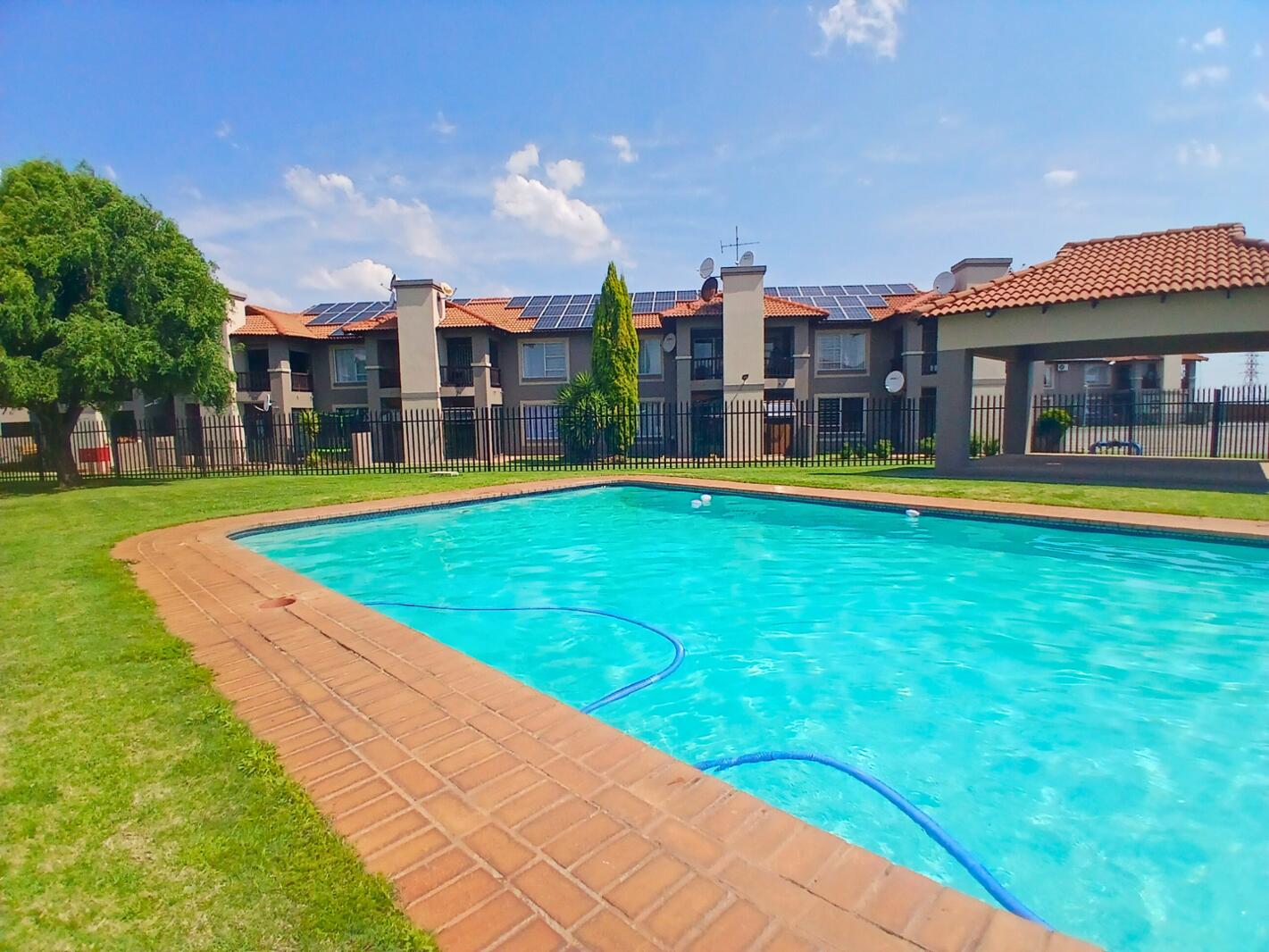 2 Bedroom Apartment in Van Dyk Park