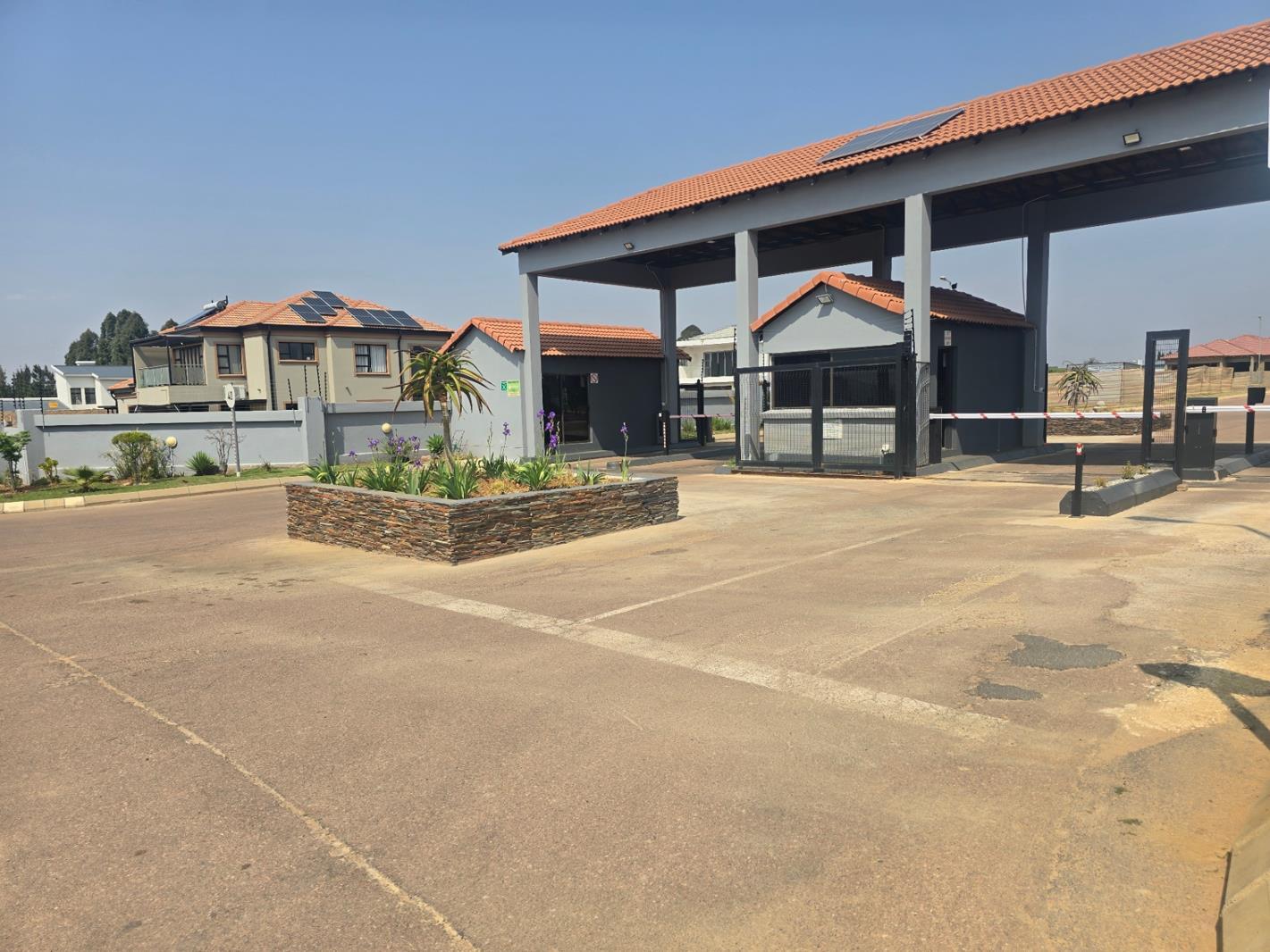 500 m² Land available in Rayton