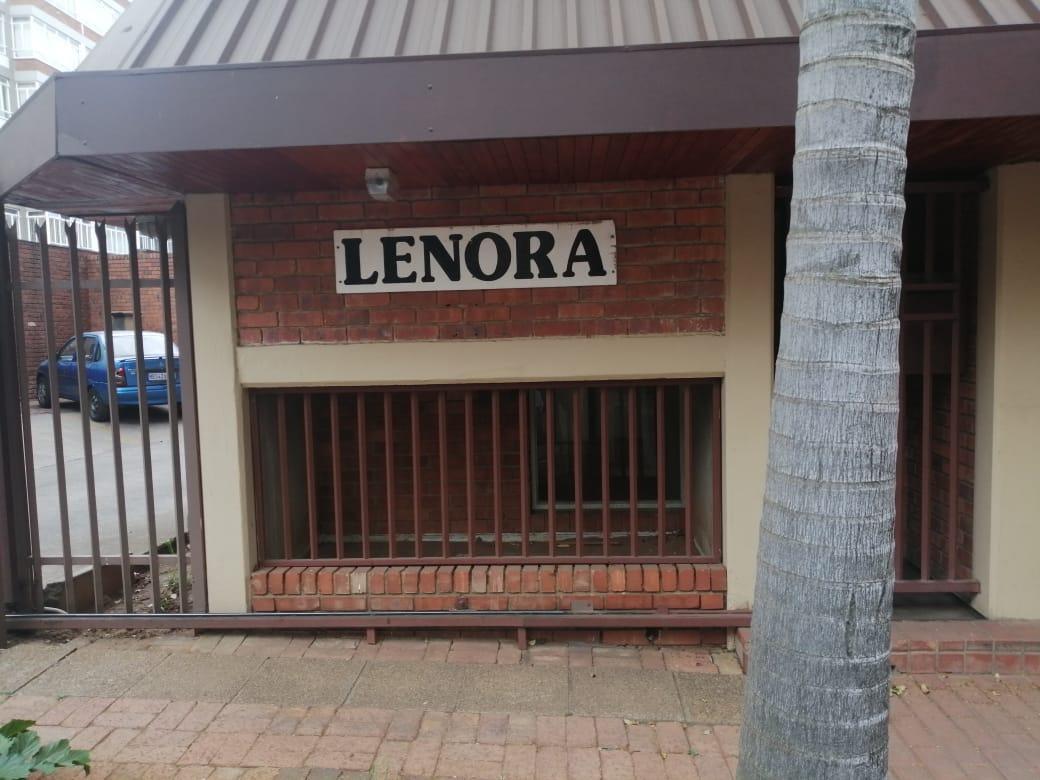 1.5 Bedroom Apartment in Gezina