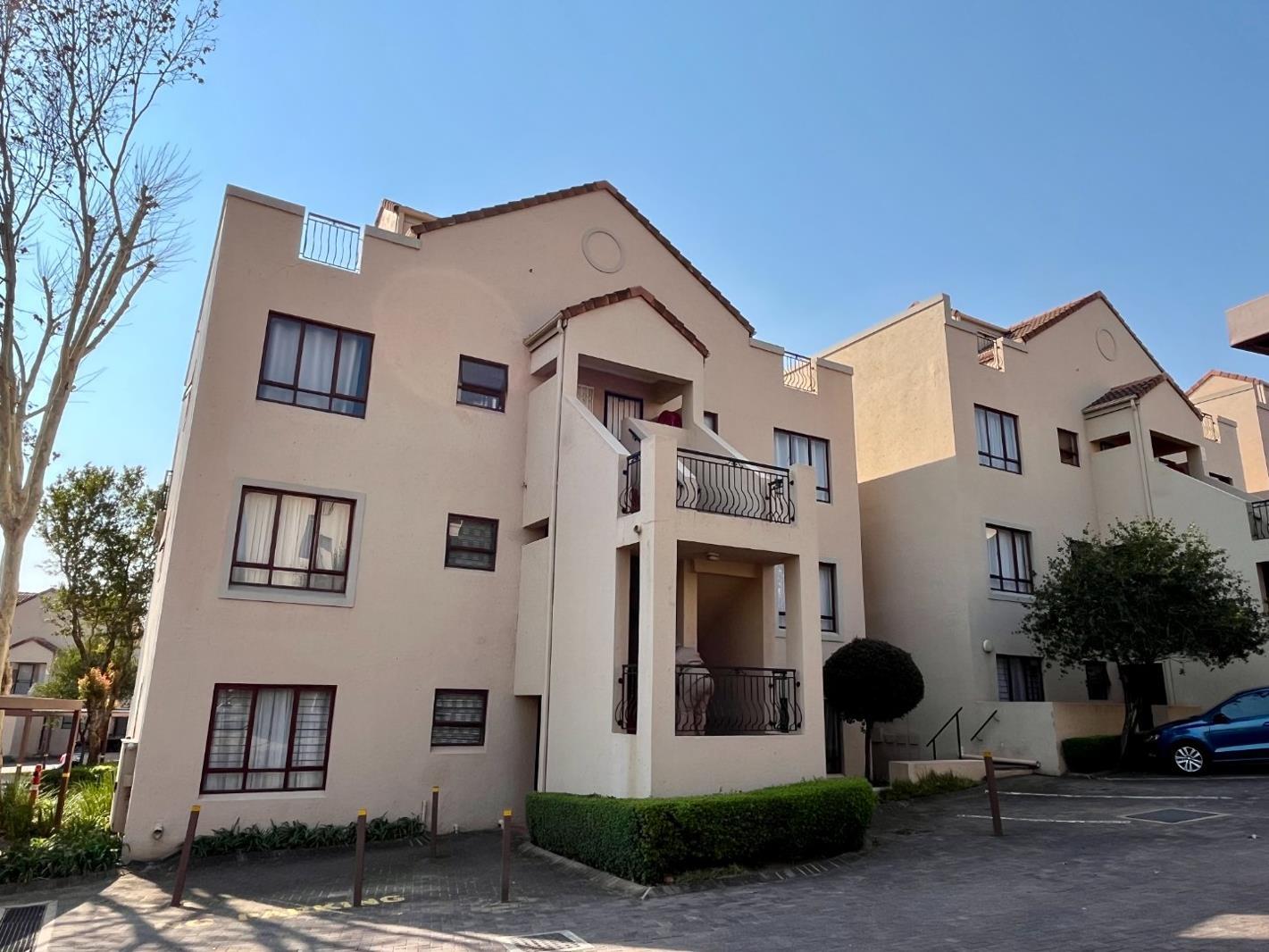 2 Bedroom Townhouse in Paulshof