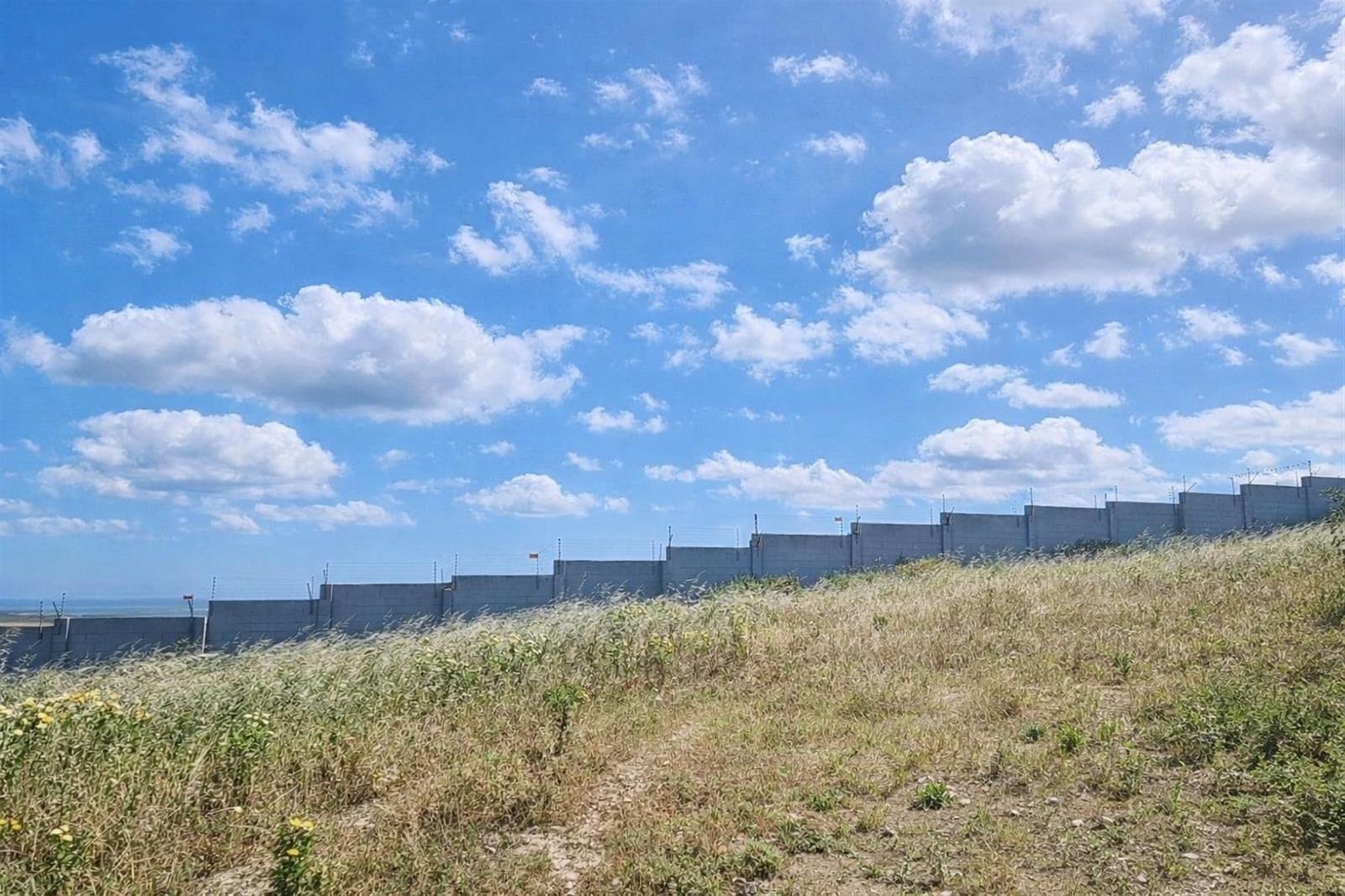 735 m² Land available in Hoogland