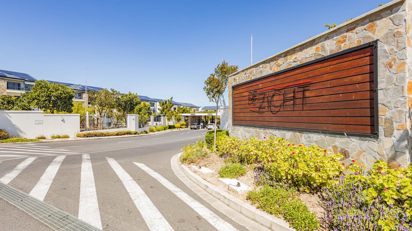 3 Bedroom Apartment in Richwood