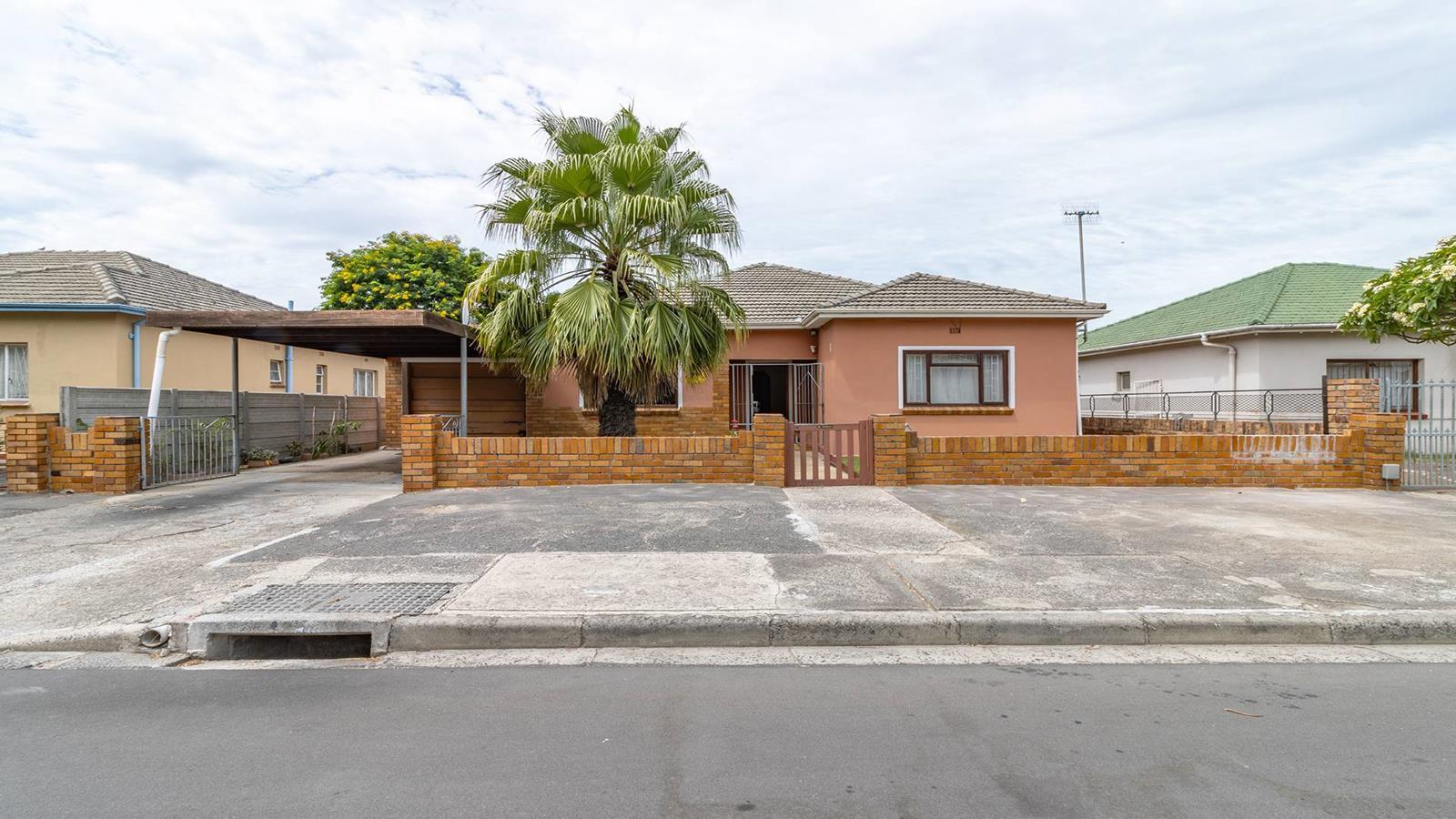3 Bedroom House in Klipkop